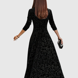 Nicoleta – Rochie Midi Florală din Catifea