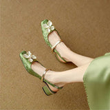 Matilda – Pantofi eleganți pentru femei, cu detaliu floral
