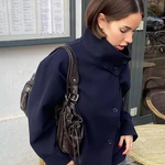 Jachetă Scurtă Elegantă cu Nasturi Dubli, de Damă, Ușor de Asortat – purtată, vedere laterală, bleumarin închis
